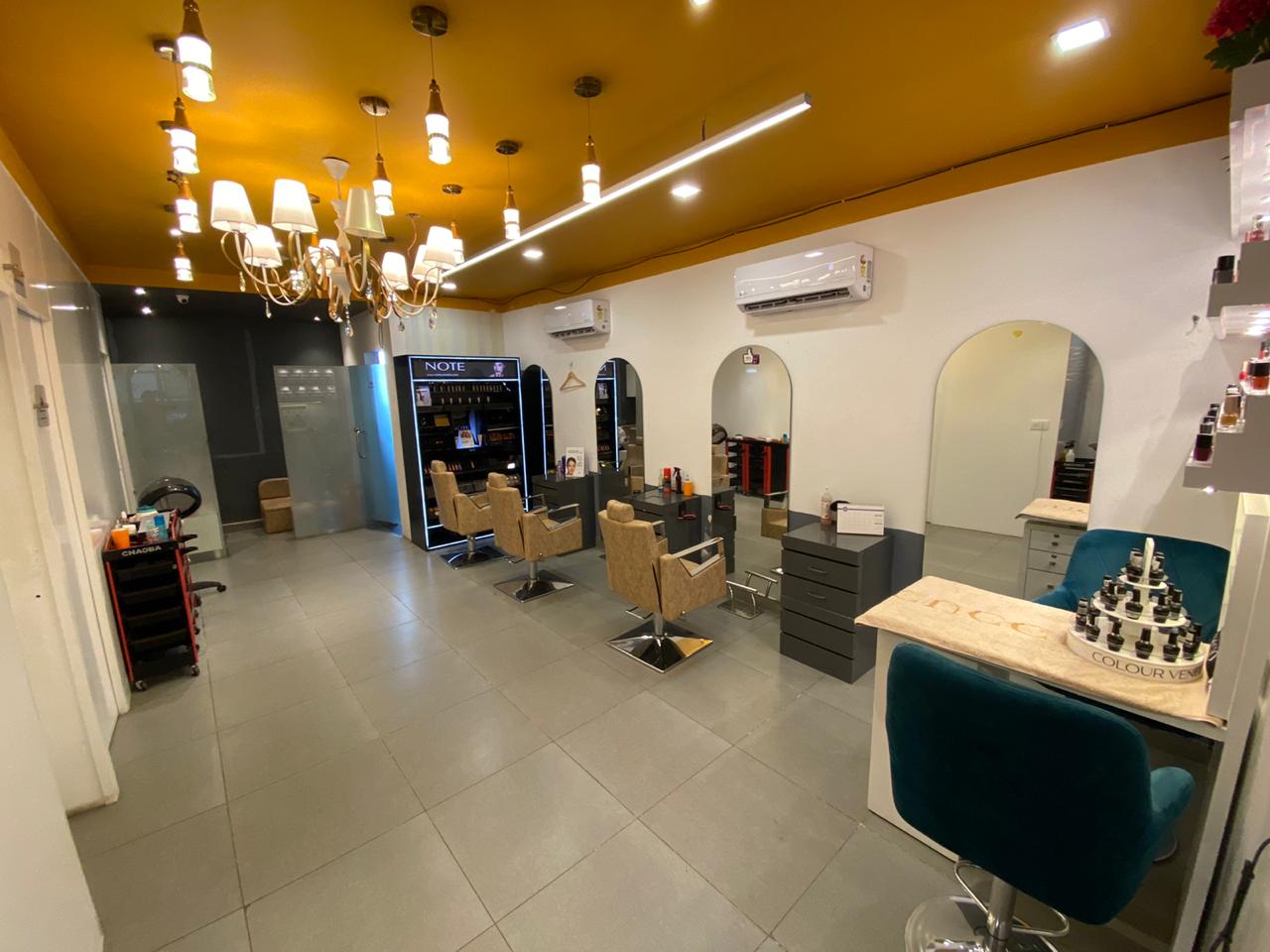 Salon Image 5